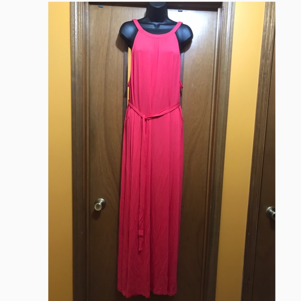 NWT-Maxi Dress